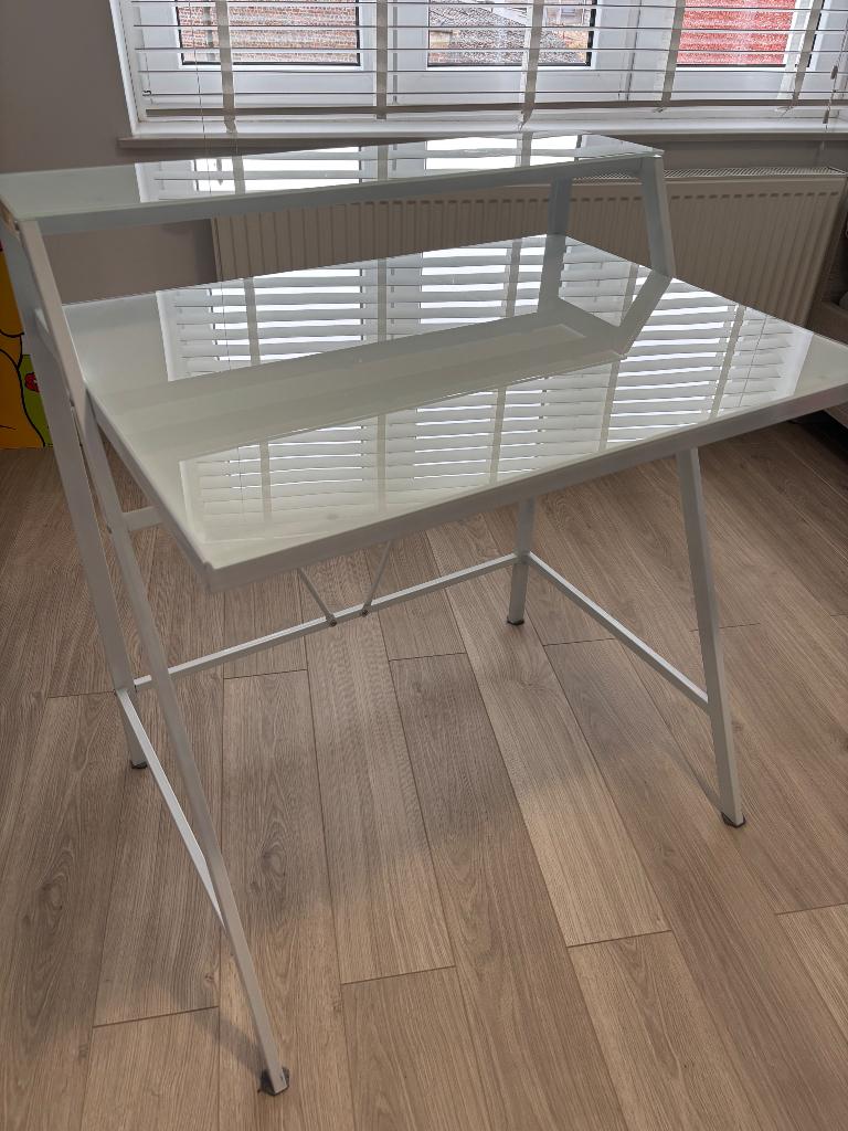 Bureau, Maison & Meubles, Bureau d'ordinateur, Enlèvement, Utilisé, 75 cm