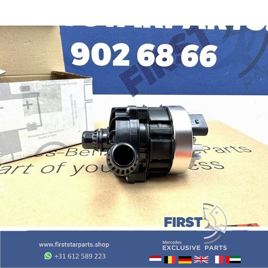 A0005002001 KOELVLOEISTOF POMP origineel Mercedes W206 C63 S, Utilisé, -, -, Enlèvement ou Envoi