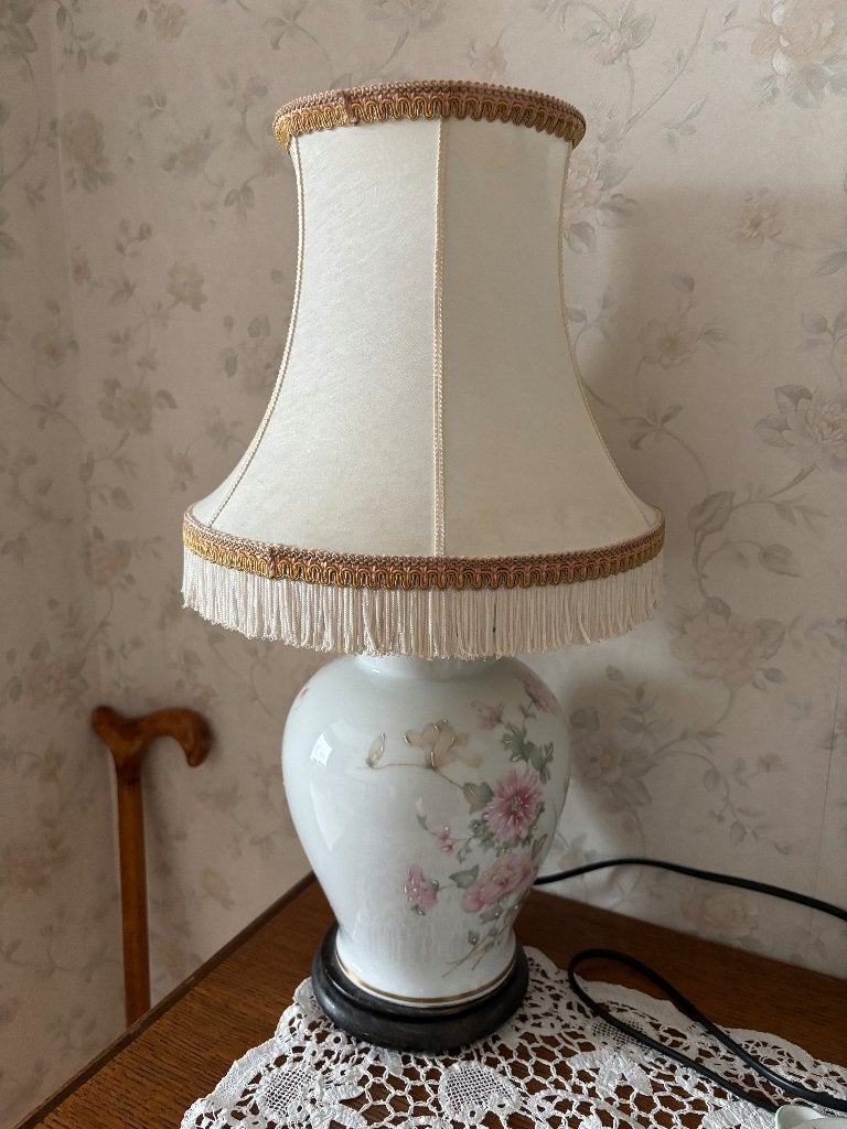 Limoges tafellamp, Ophalen