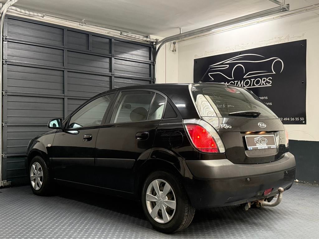 Kia Rio 1.4i 139.000 KM 2006 Airco, Autos, Essai à domicile, 750 kg, Entreprise, Garantie prolongée