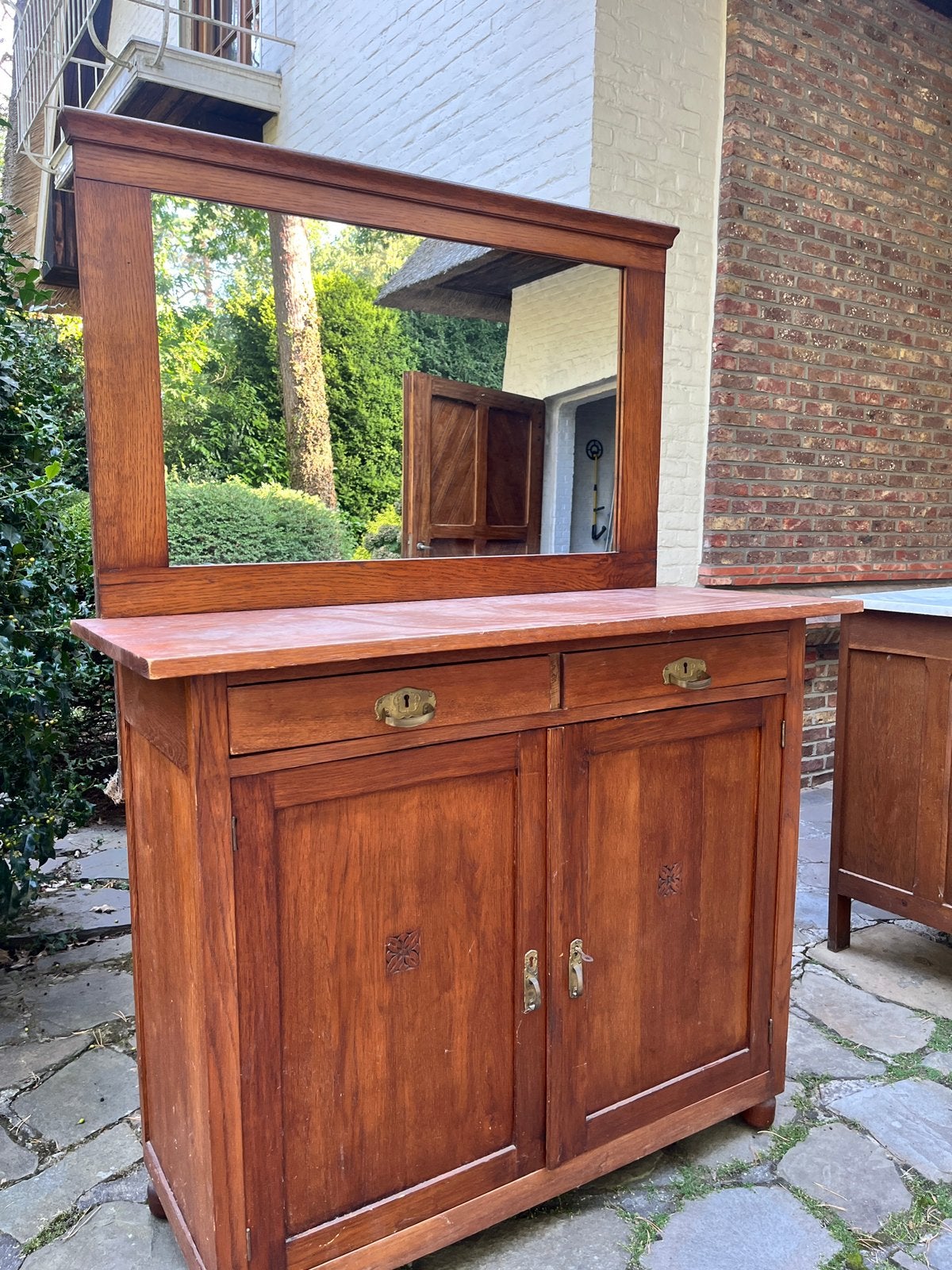 Armoire avec miroir 1m10 par 44cm 170 de haut (avec miroir), Antiquités & Art, Enlèvement