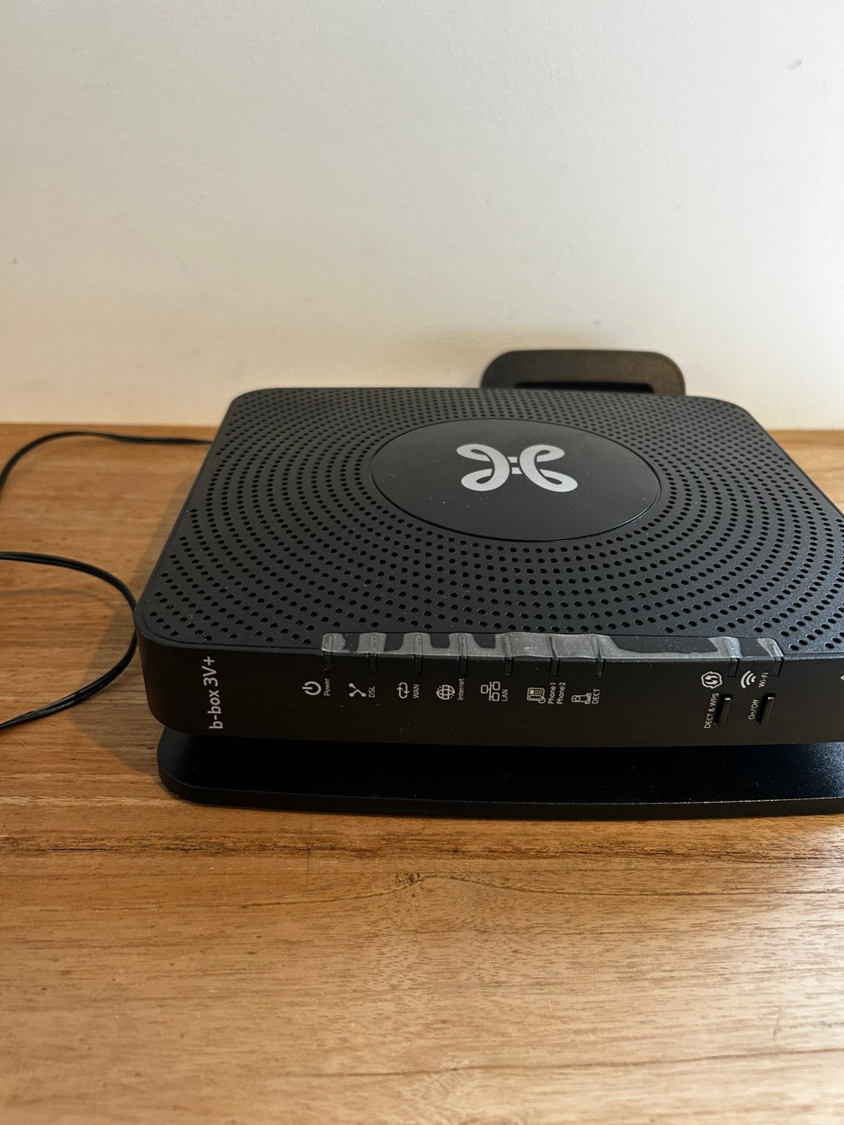 Modem routeur Proximus b-box 3V+, Ophalen of Verzenden, Zo goed als nieuw, Router