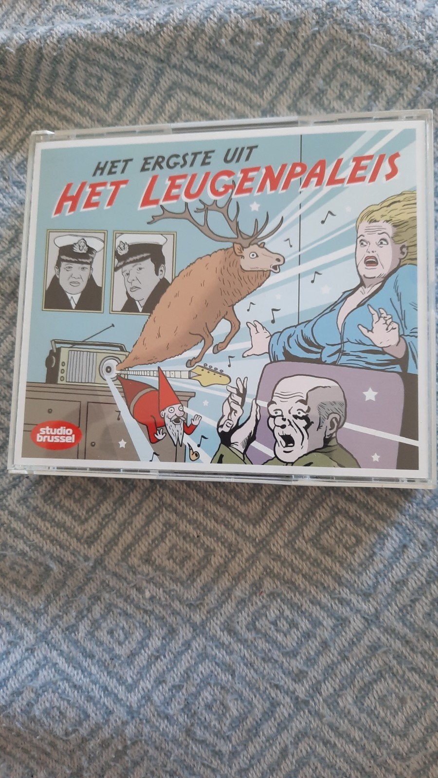 3cd Het ergste uit het leugenpaleis (Studio Brussel), Cd's en Dvd's, Ophalen of Verzenden, Zo goed als nieuw, Cabaret of Kleinkunst