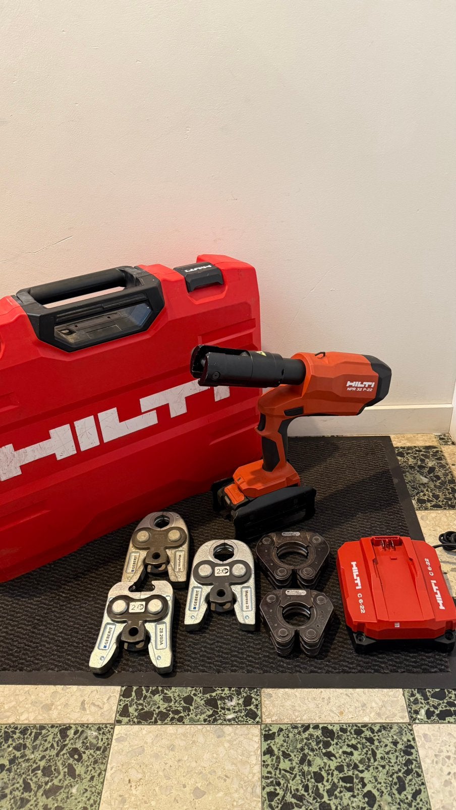 Perstang HILTI NPR 32 P-22, Ophalen, Zo goed als nieuw