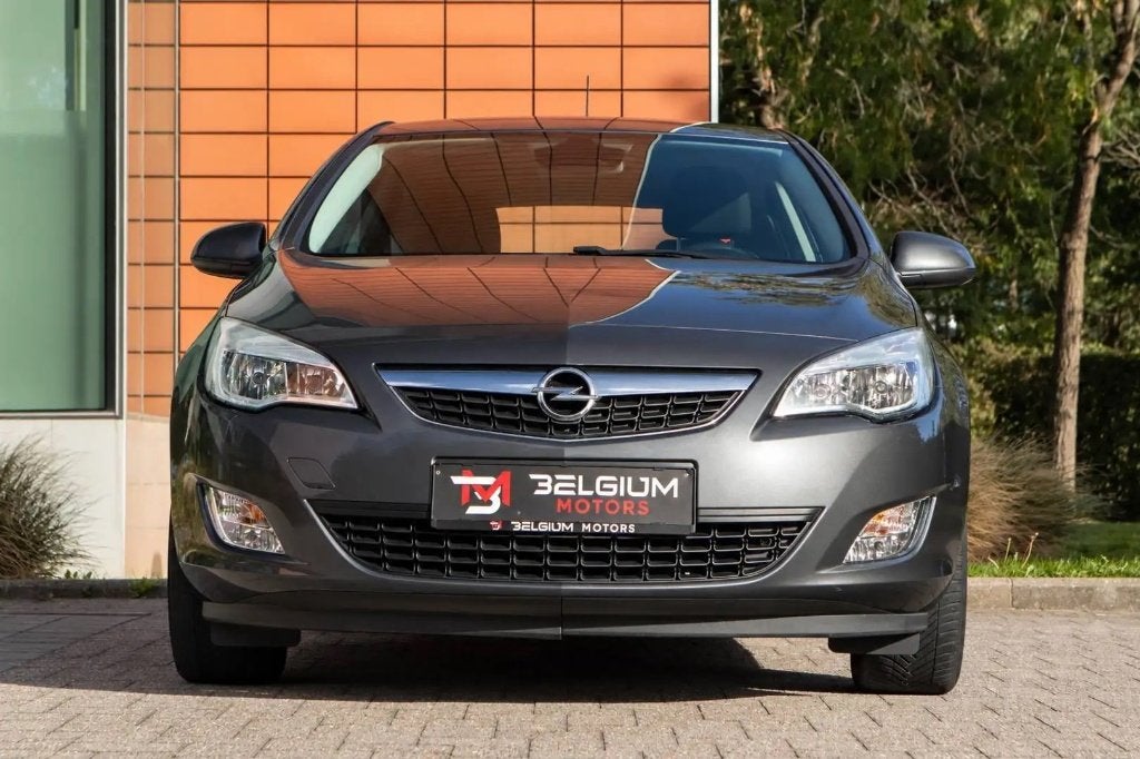 Opel Astra 1.4 Turbo Edition - Sièges chauffants - AC, Autos, Entreprise, Climatisation automatique, 5 portes, Essence