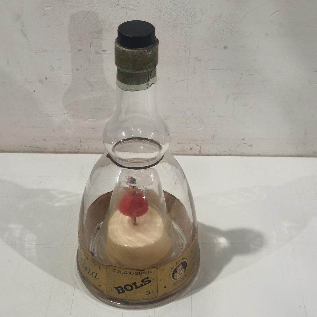Bols ballerina fles. Bols fles met een dansende ballerina in, Verzamelen, Wijnen, Ophalen of Verzenden