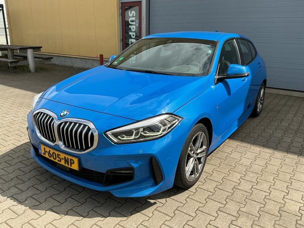 2020 BMW 1 Series 118i Executive Edition Passenger Car, Achat, 1295 kg, Entreprise, Autres couleurs