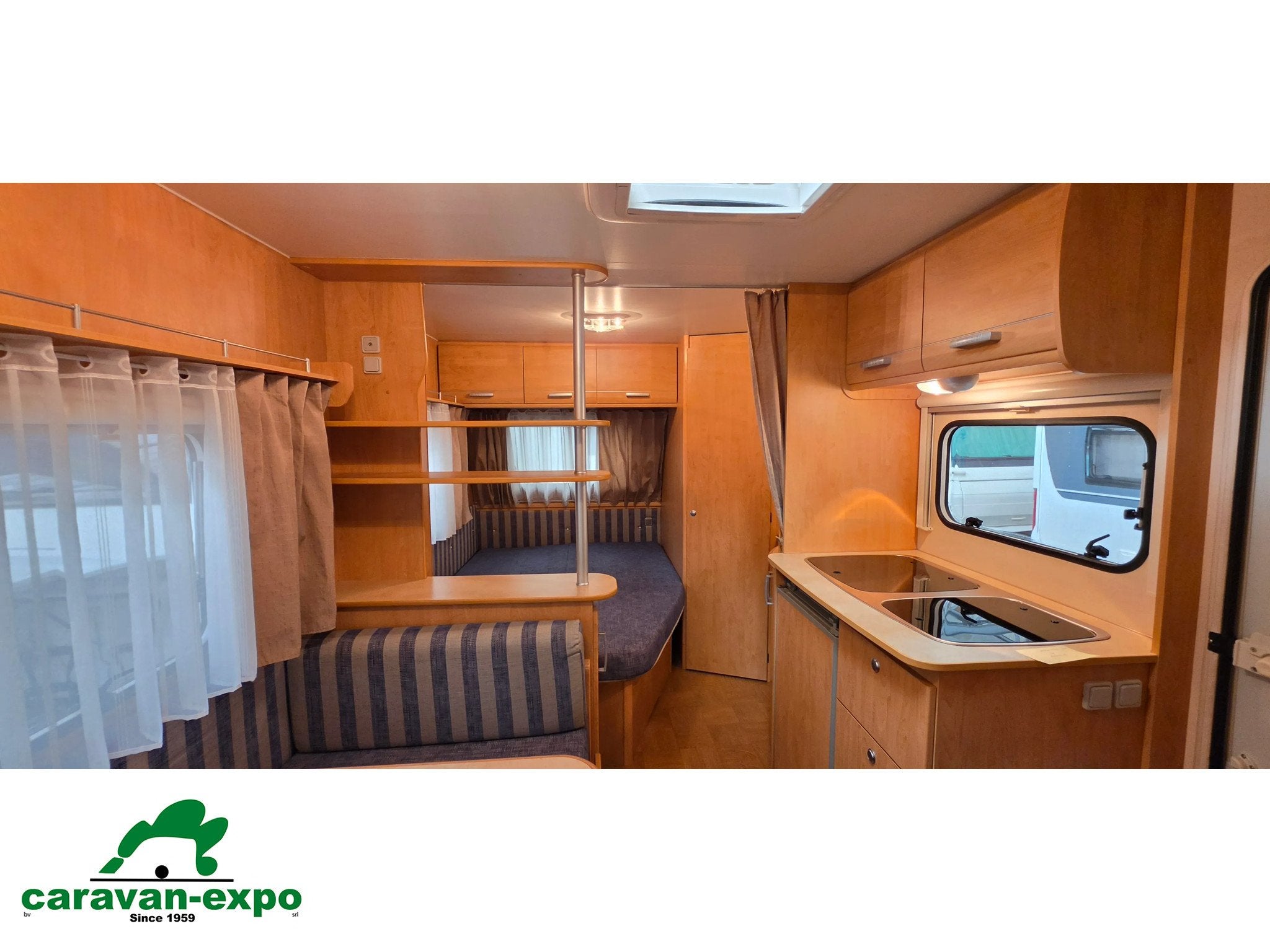 CARAVELAIR ANTARES LUXE 420, Caravanes & Camping, Jusqu'à 4, Entreprise, 5 à 6 mètres, 750 - 1000 kg