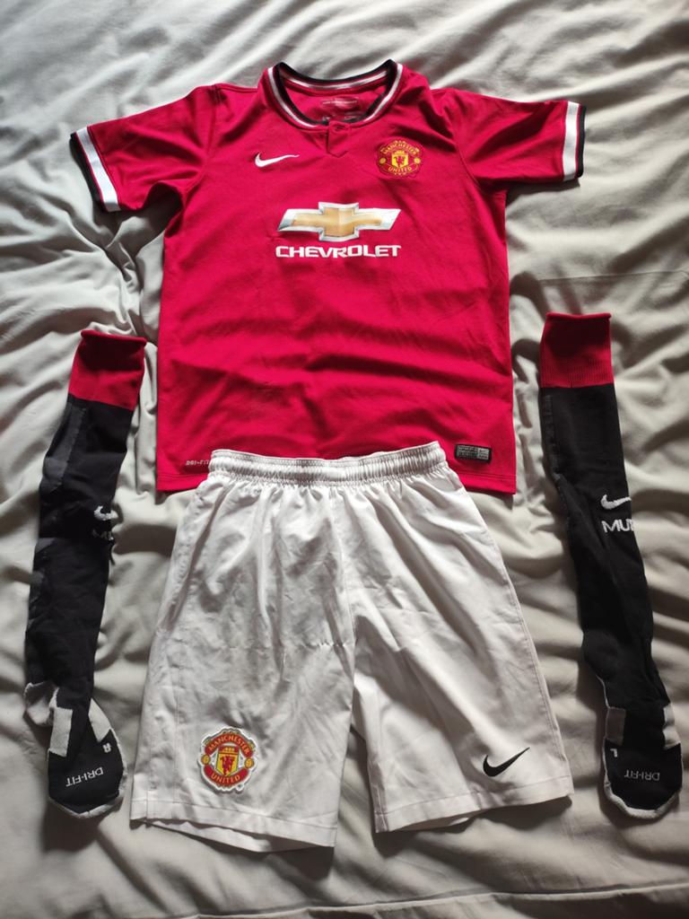 Manchester United jersey + korte broek voor kinderen, Ophalen, Shirt