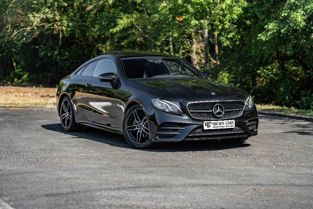 Mercedes-Benz E 200 Coupe AMG Pano/Headup//Sfeerverlichting, Autos, Cuir, Achat, Phares entièrement LED, Entreprise