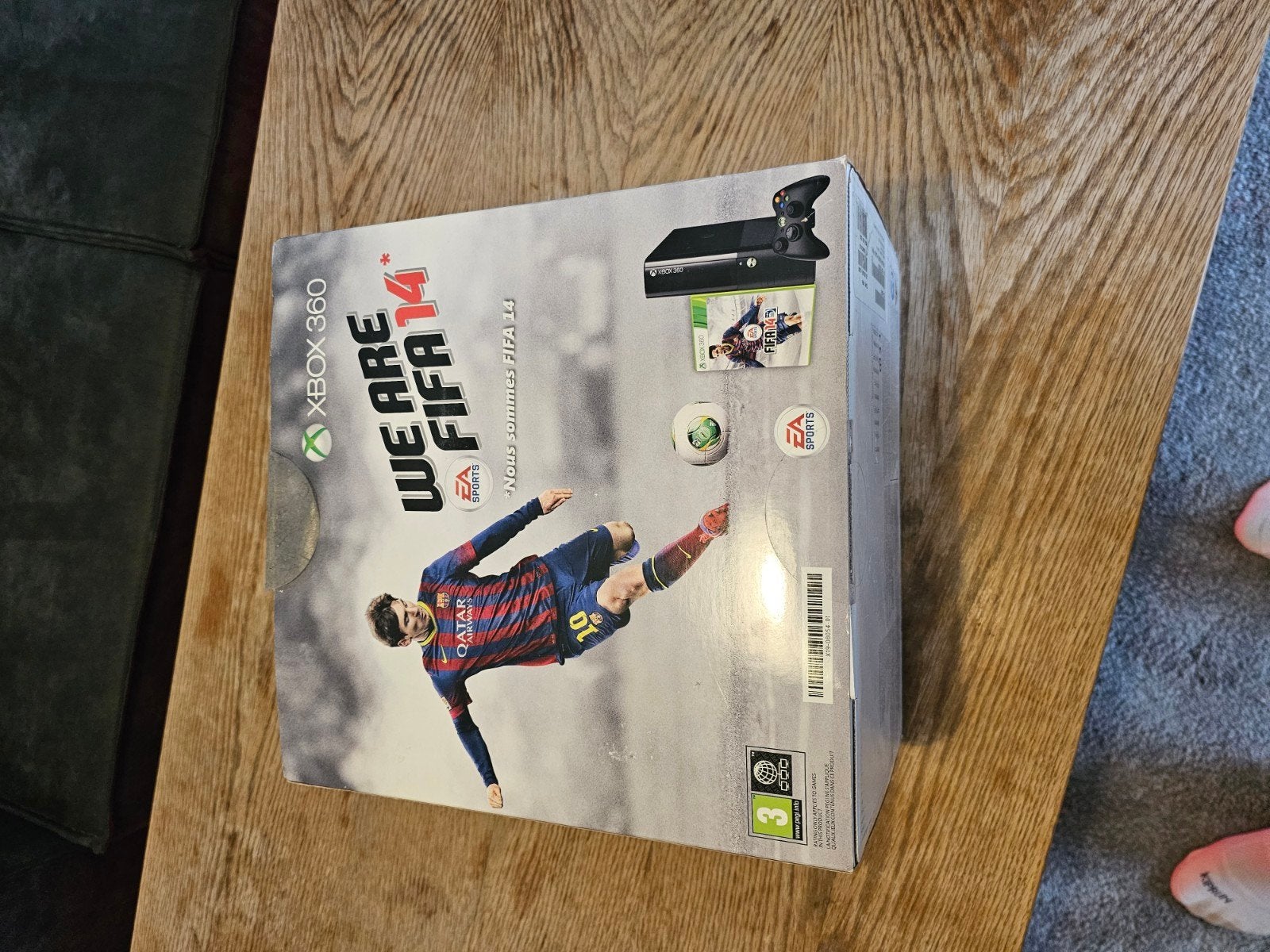 FIFA 2014 Xbox 360-console, Games en Spelcomputers, Ophalen, Zo goed als nieuw