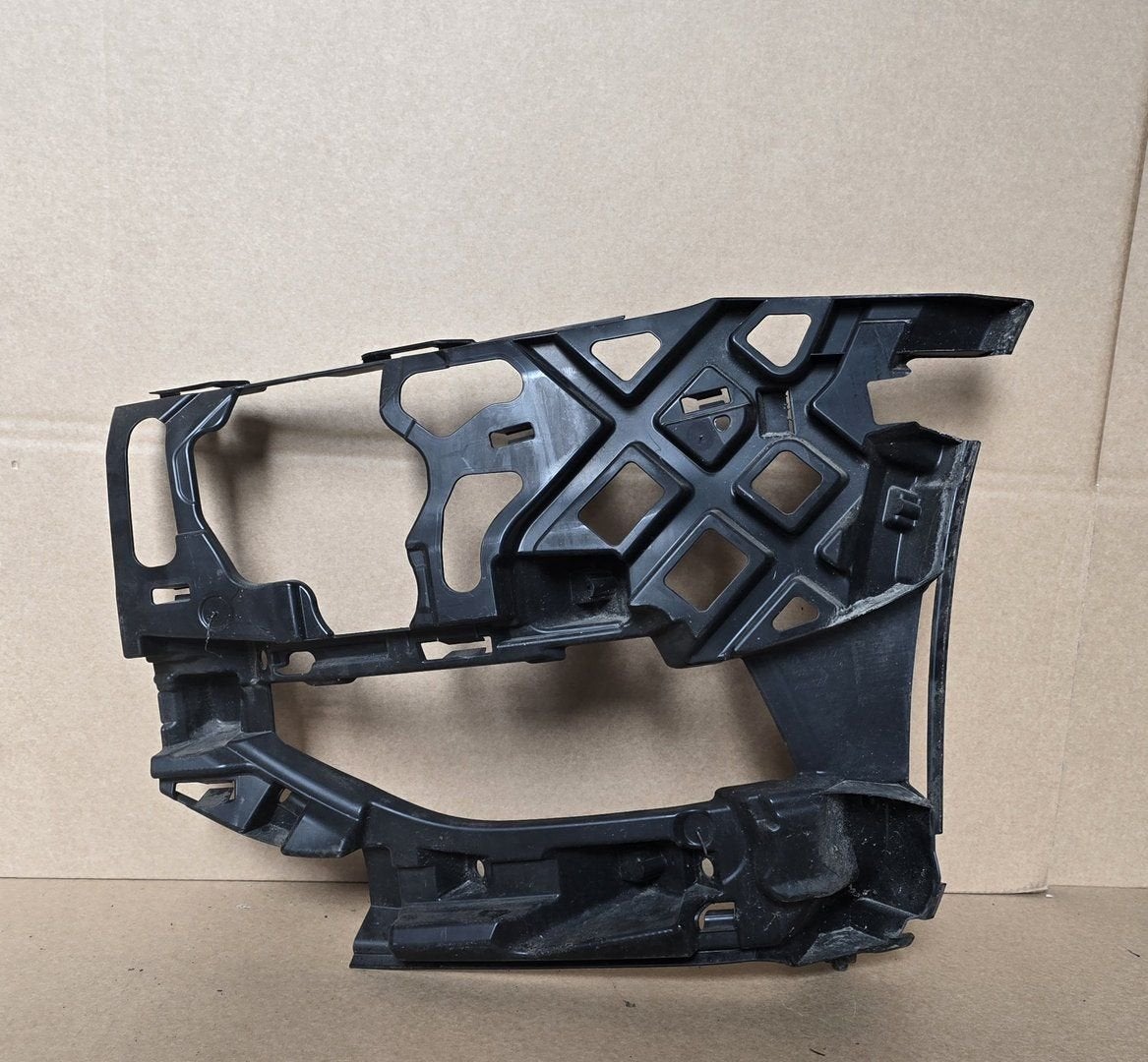 Mistlamp Houder VW Golf 7 VII 5G0 Facelift 5G0807723F Links, Gebruikt, -, Voor, Ophalen of Verzenden