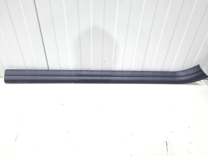 Cadre portière d'un BMW 1-Serie, -, 3 mois de garantie, Utilisé, -