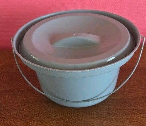 toiletstoel emmer universeel - Rolko, Diversen, Verpleegmiddelen, Ophalen, Zo goed als nieuw