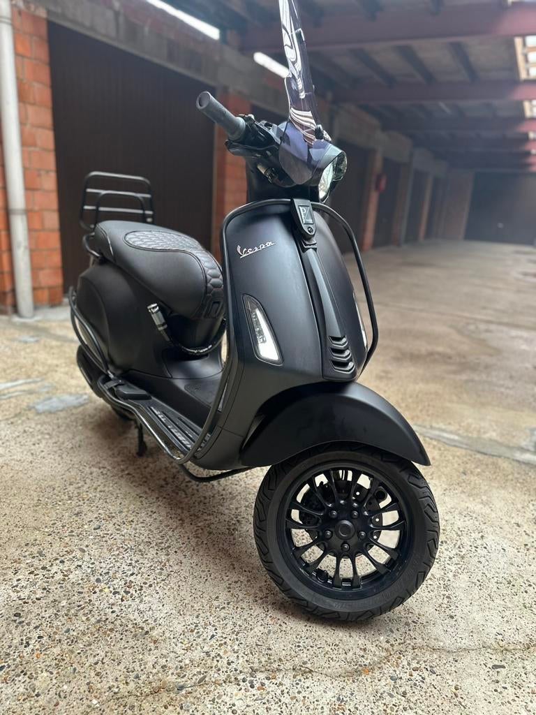 Vespa Sprint Notte A klasse, Ophalen, Zo goed als nieuw, Benzine, 50 cc