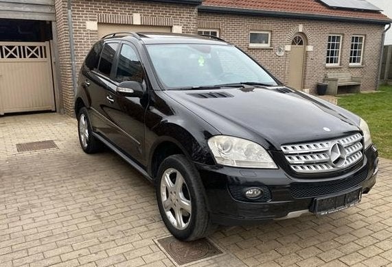 mercedes ml320 diesel, Auto's, Mercedes-Benz, Zwart, Leder, Diesel, 5 deurs