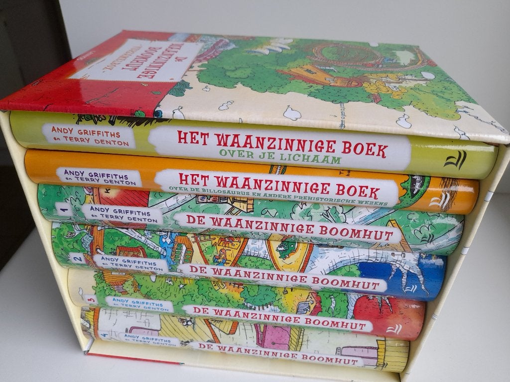 De waanzinnige boomhut.  Geschenkbox, Ophalen of Verzenden, Zo goed als nieuw
