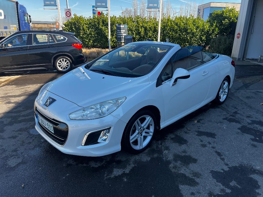 peugeot 308 caberolet in topuitvoering fulle optie, Autos, Cuir, Euro 5, Achat, https://public.car-pass.be/vhr/3da3d725-7257-427e-8c32-b7ed8560b9a8