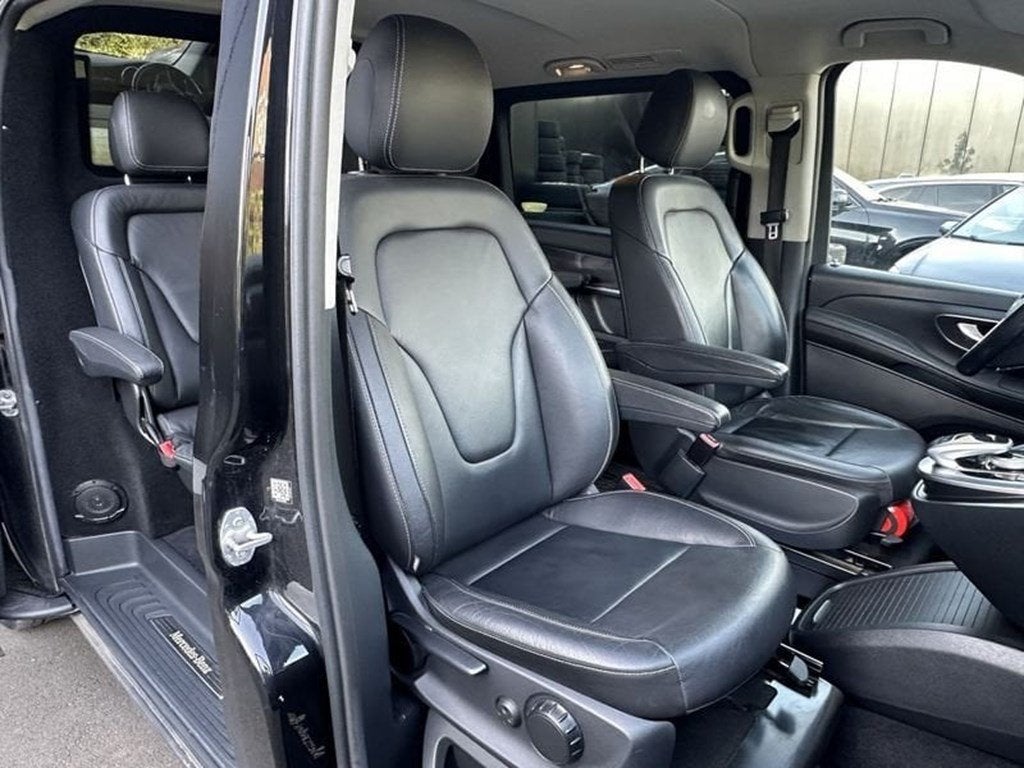 Mercedes-Benz V 300 V 300d L2 9G-TRONIC Avantgarde,5pl Lich, Automaat, Zwart, Bedrijf, Diesel