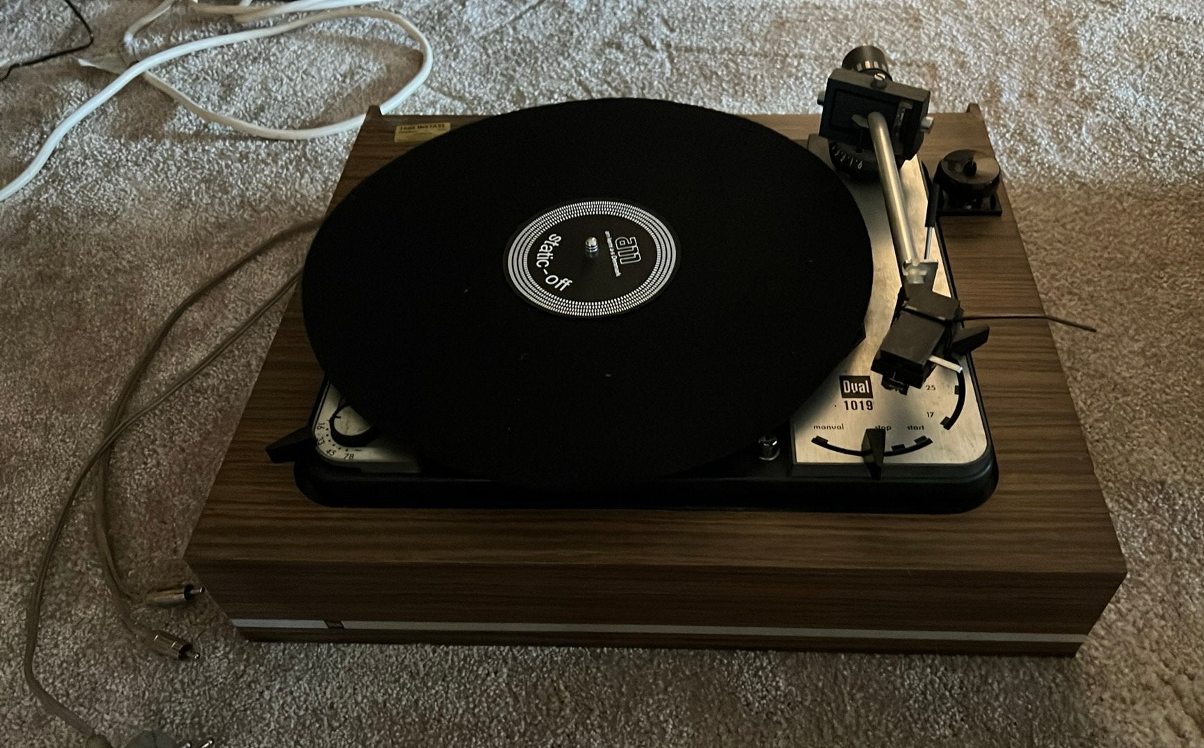 Tourne-disque DUAL 1019, Enlèvement, Comme neuf, Tourne-disque, Dual