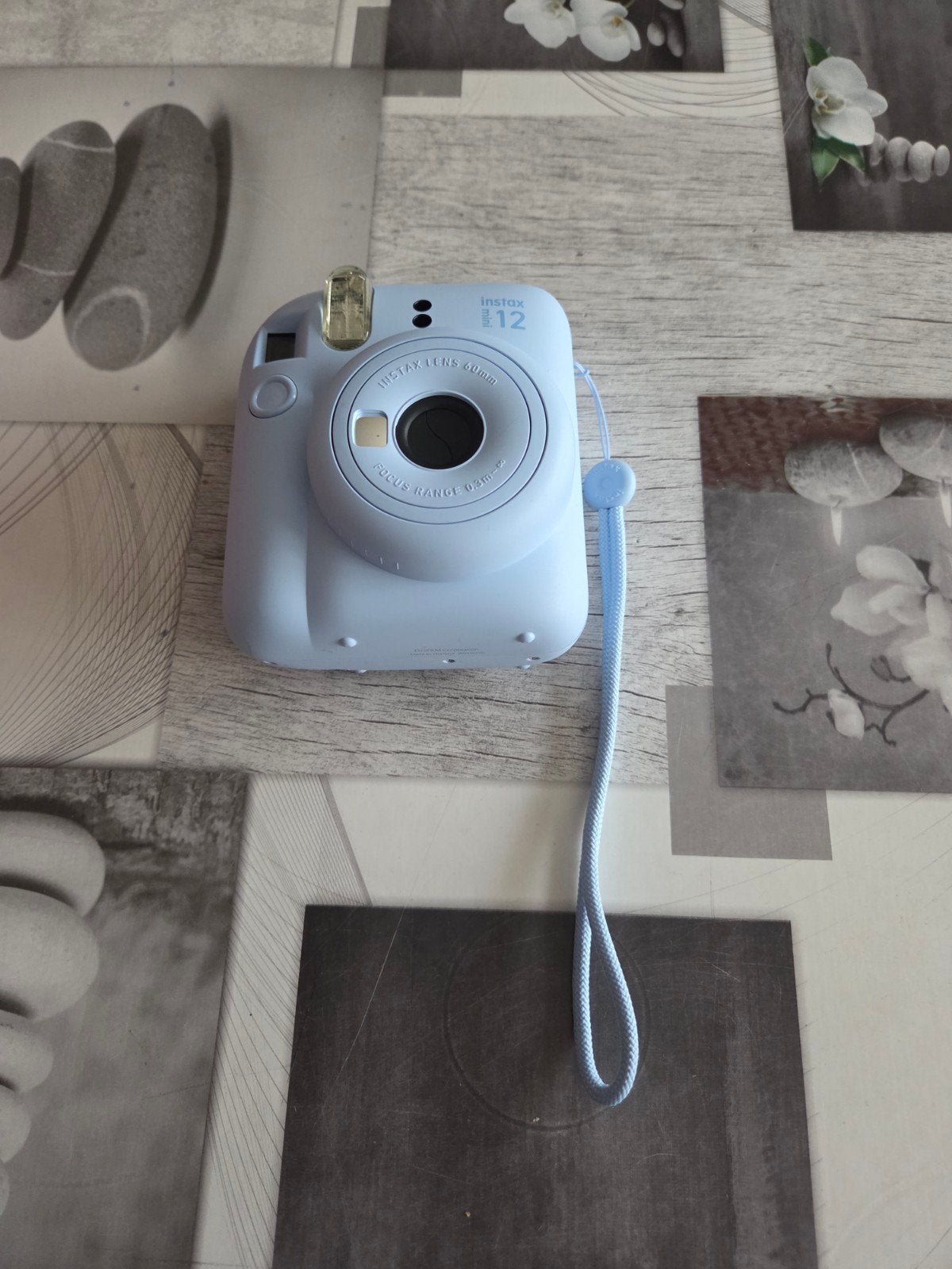 polaroid instax mini 12 te koop, Enlèvement, Comme neuf