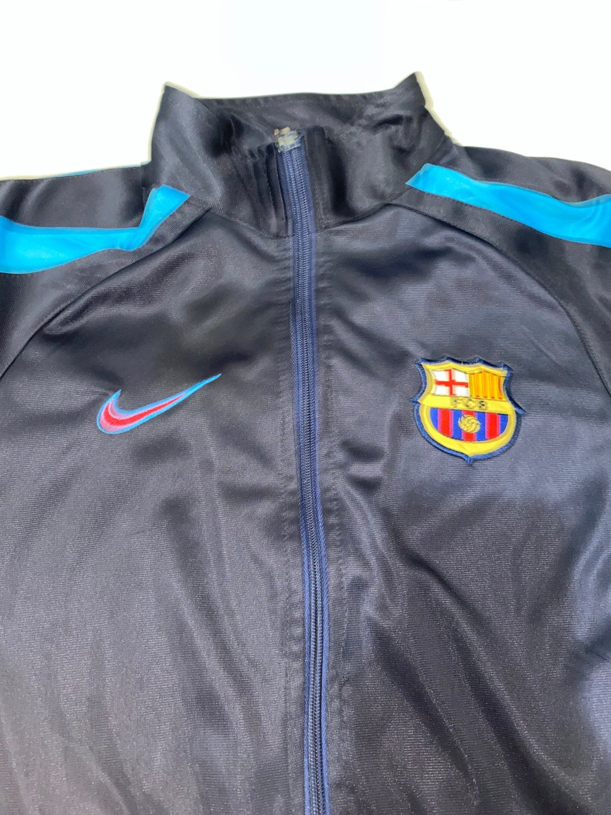 Veste d'entraînement Nike FC Barcelona 2010-11 en vente, Vêtements | Hommes, Vêtements de sport, Football, Enlèvement, Porté, Bleu