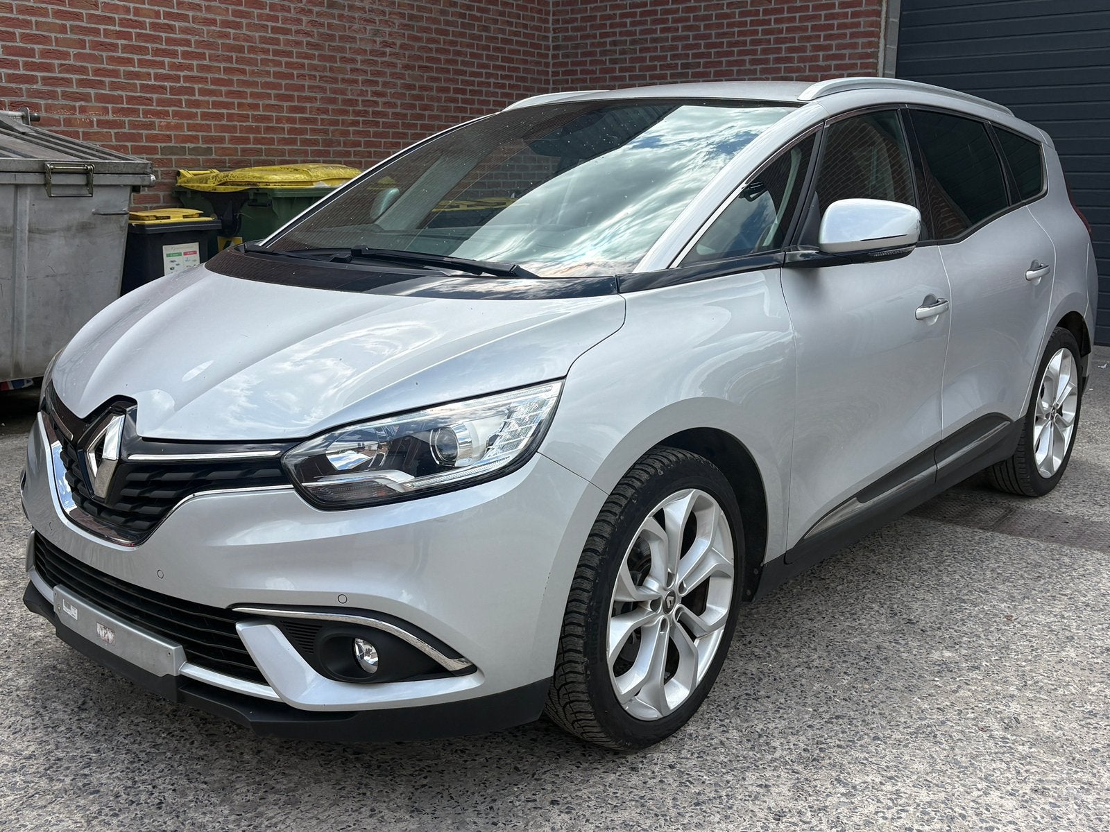 Renault scenic 1.3TCE 2018 7 place, Auto's, Monovolume, Euro 6, Handgeschakeld, 5 deurs
