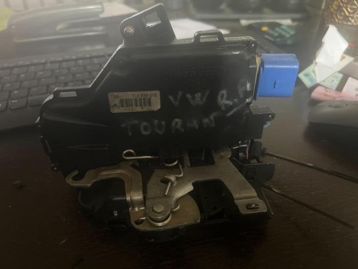Deurslot Mechaniek 4Deurs rechts-achter van een Volkswagen T, Gebruikt, -, -, Ophalen of Verzenden