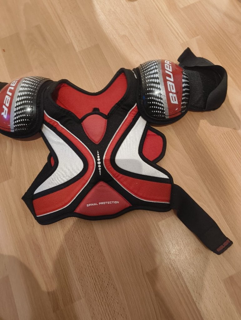 Bauer ijshockey schouderbescherming – maat S, Sport en Fitness, Ophalen, Gebruikt, Bescherming