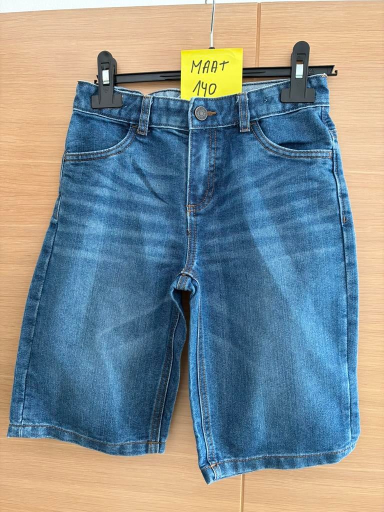 Jeans short maat 140 - 5€, Ophalen, Zo goed als nieuw, C&A, Jongen of Meisje