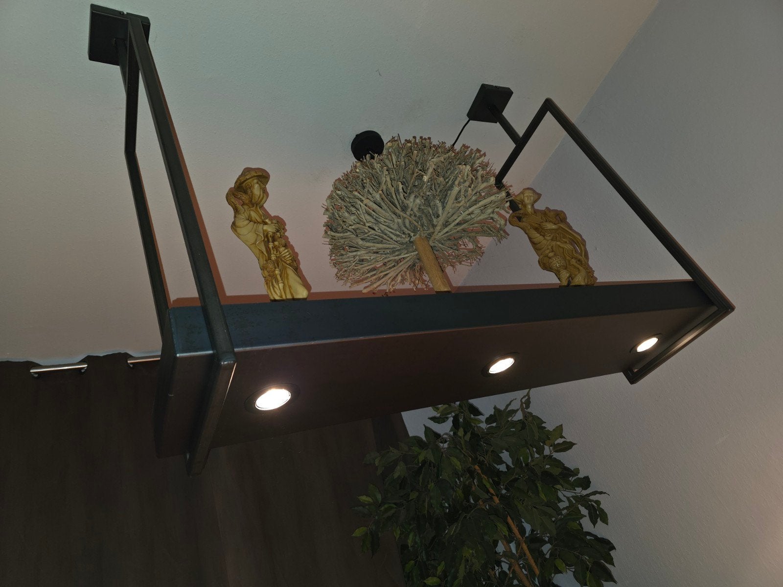 exclusieve hanglamp met plateau en spotjes, Huis en Inrichting, Ophalen, Zo goed als nieuw, Metaal