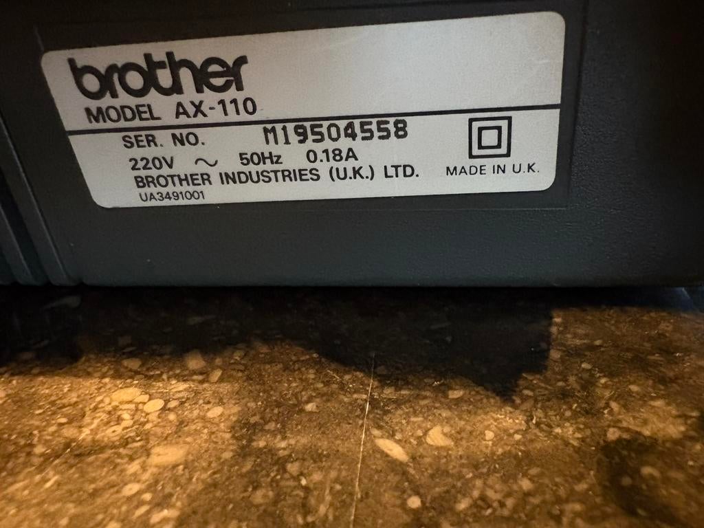 Brother  elektrisch typemachine, Ophalen, Gebruikt
