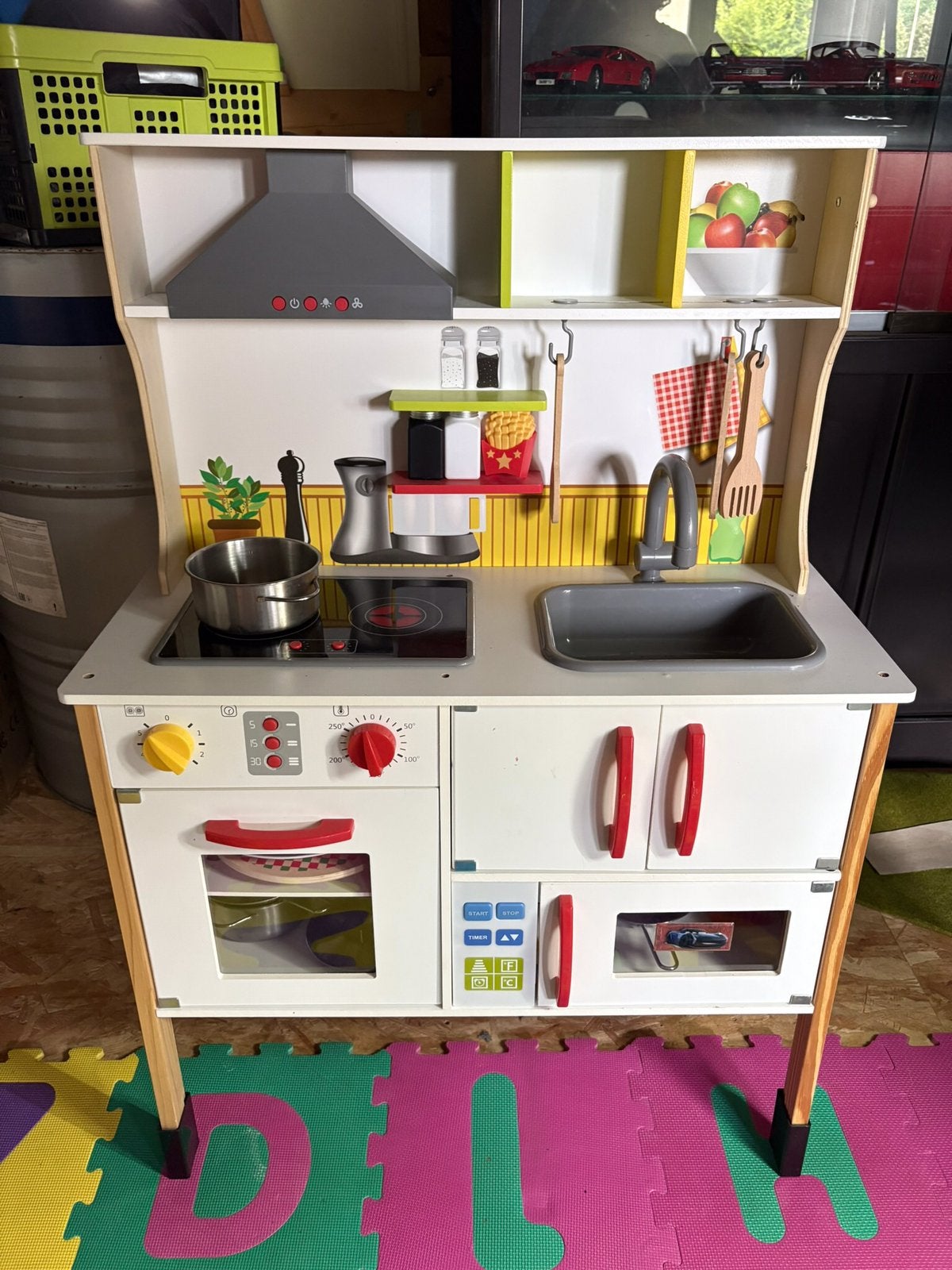 Speelkeukentje met toebehoren, Ophalen, Zo goed als nieuw, Hout, Speelkeuken