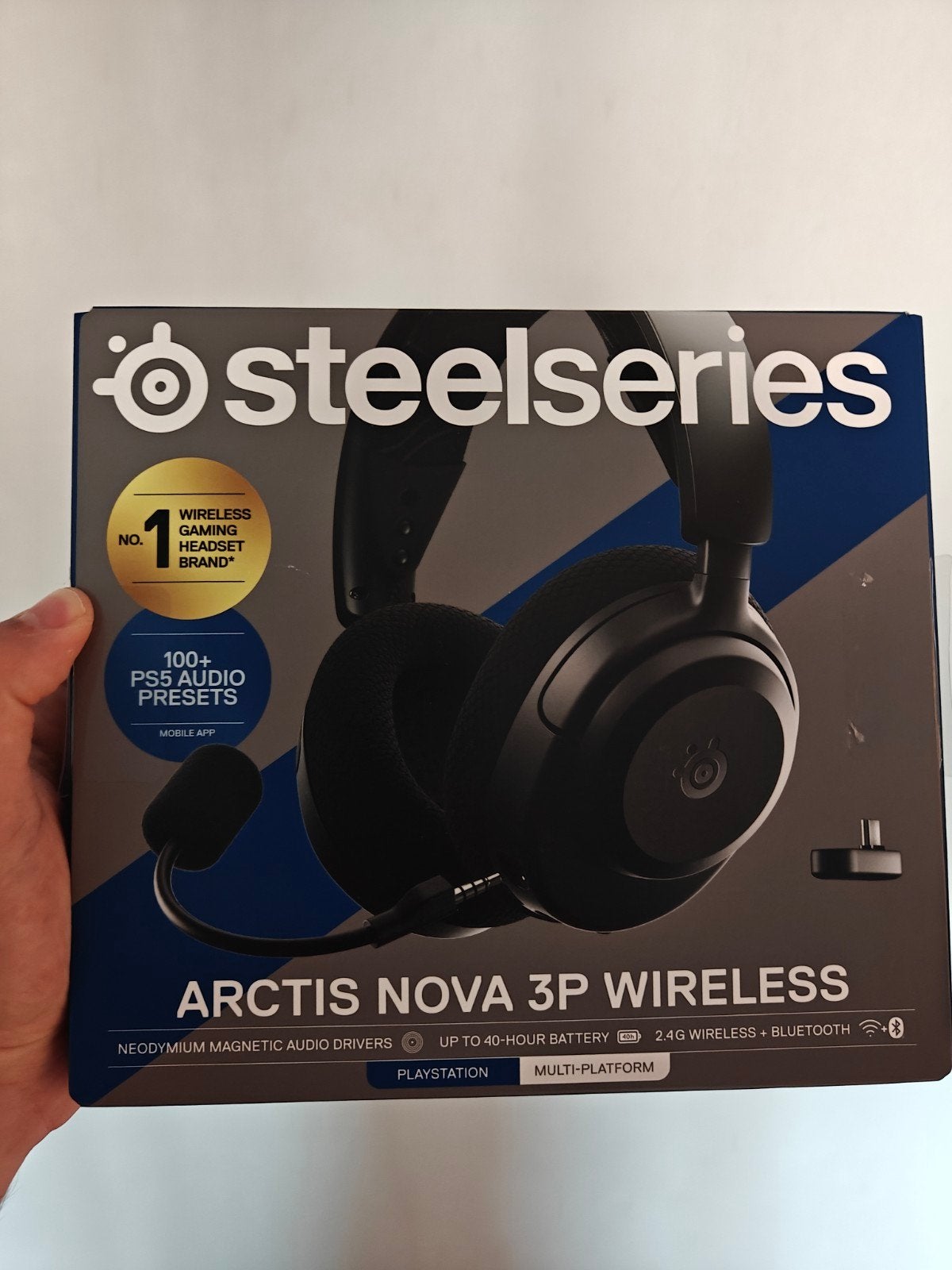 Stewlseries arctis nova 3p wireless, Computers en Software, Headsets, Ophalen of Verzenden, Draadloos, Gaming headset, Zo goed als nieuw
