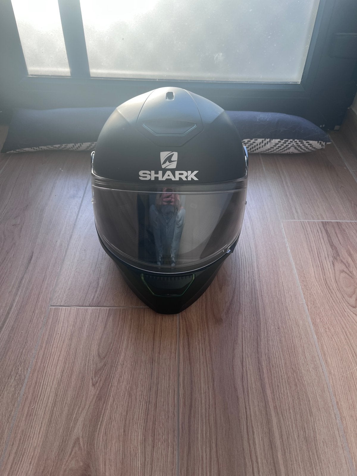 Motohelm shark, Fietsen en Brommers, Ophalen, Zo goed als nieuw
