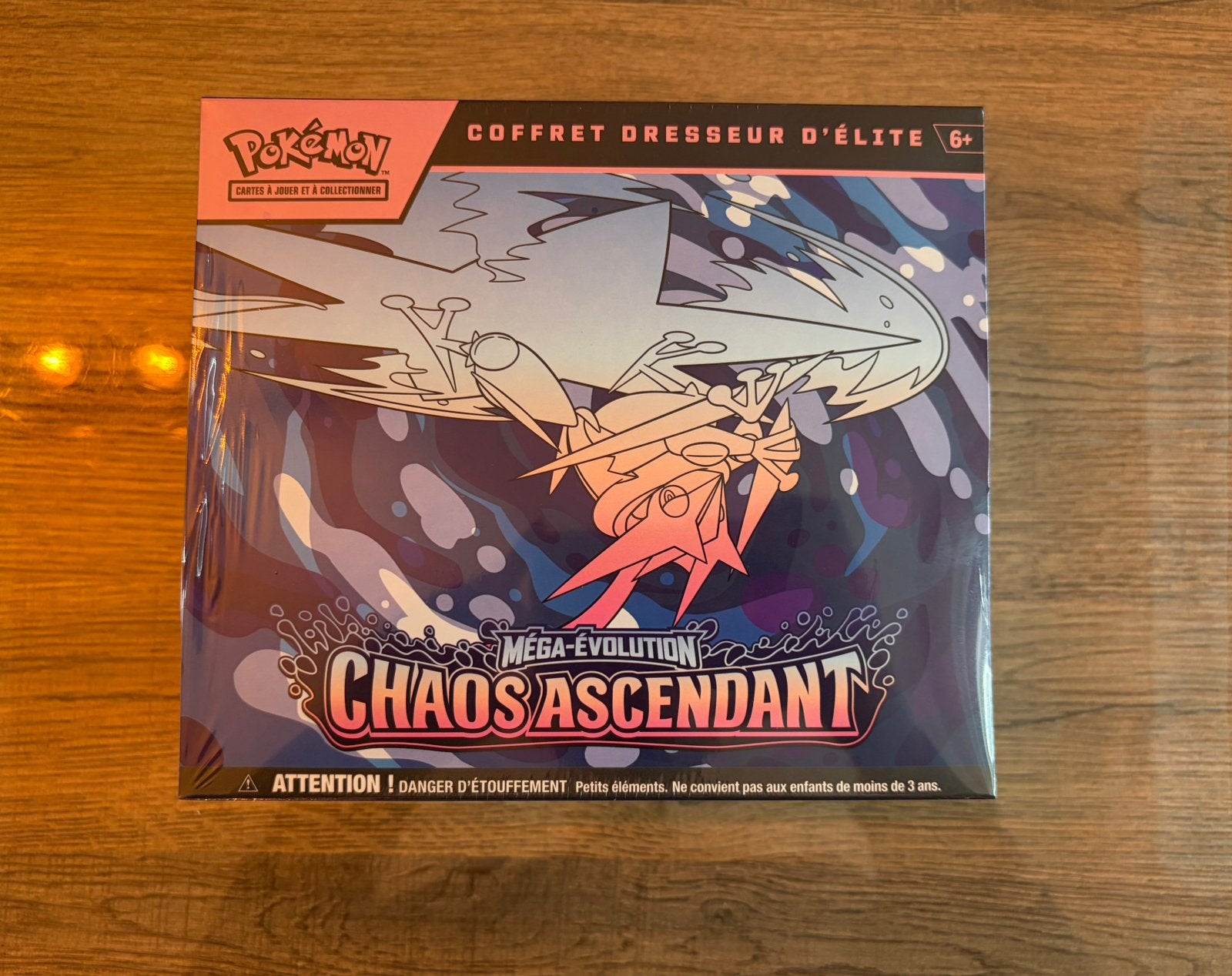 ETB ME4 Pokemon, Hobby en Vrije tijd, Verzamelkaartspellen | Yu-gi-Oh!, Ophalen of Verzenden, Zo goed als nieuw