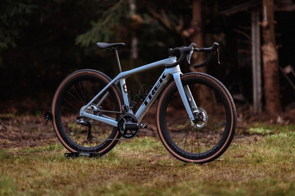 Trek Domane SL7 Gen 4 Custom Build, Fietsen en Brommers, Ophalen, Zo goed als nieuw