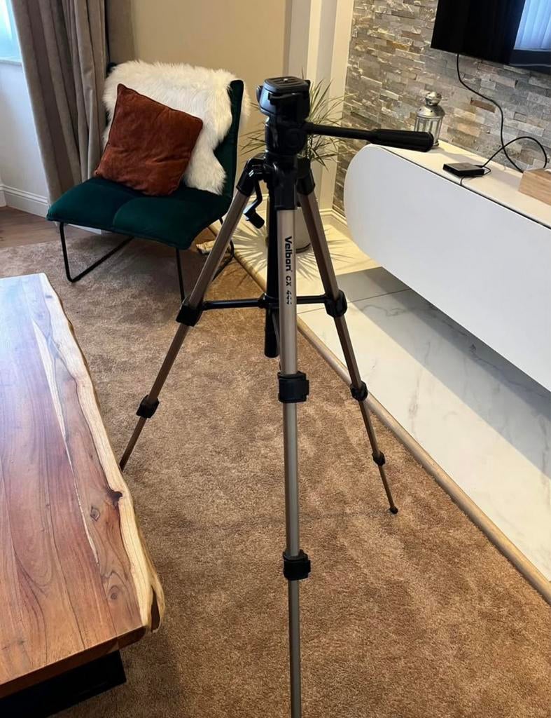 Trépied caméscope Velbon, Enlèvement ou Envoi, Comme neuf, Trépied