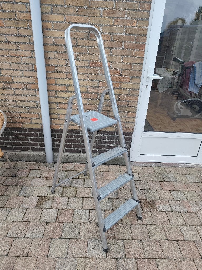 trapladder, Ophalen, Gebruikt