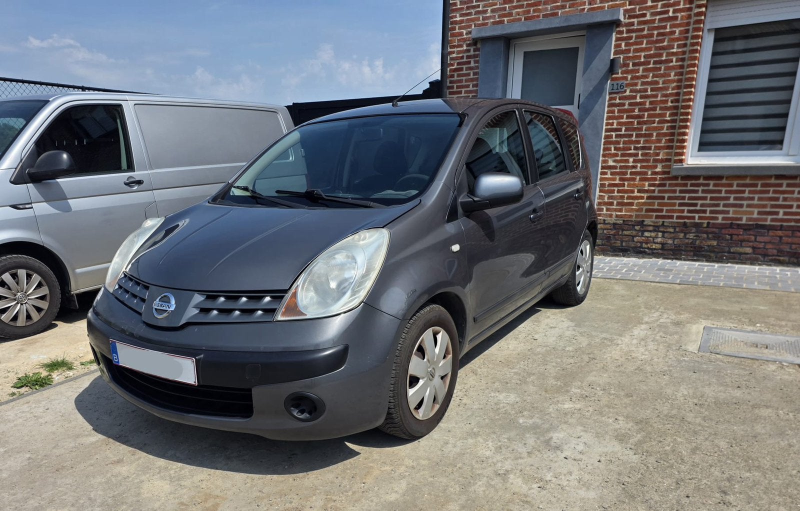 Nissan note 1.4 i Airco 2006 Lez Ok, Auto's, Voorwielaandrijving, Dealer onderhouden, Stof, 4 cilinders