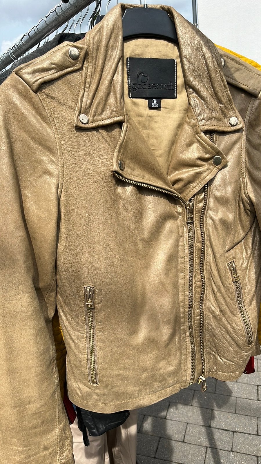 Lederen jacket in goudkleur medium/ small, Kleding | Dames, Ophalen of Verzenden, Zo goed als nieuw