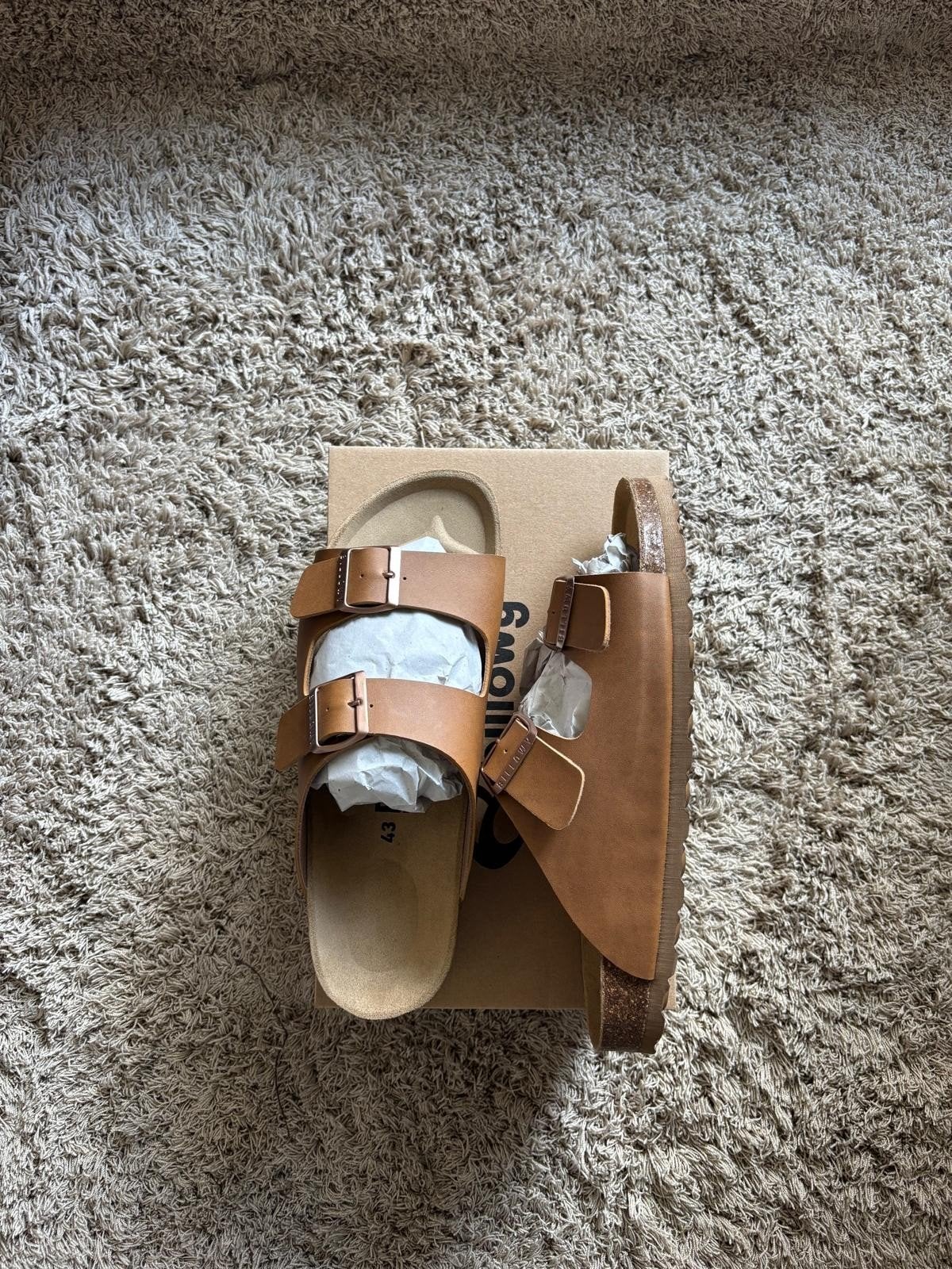 Sandales à vendre !, Sandales