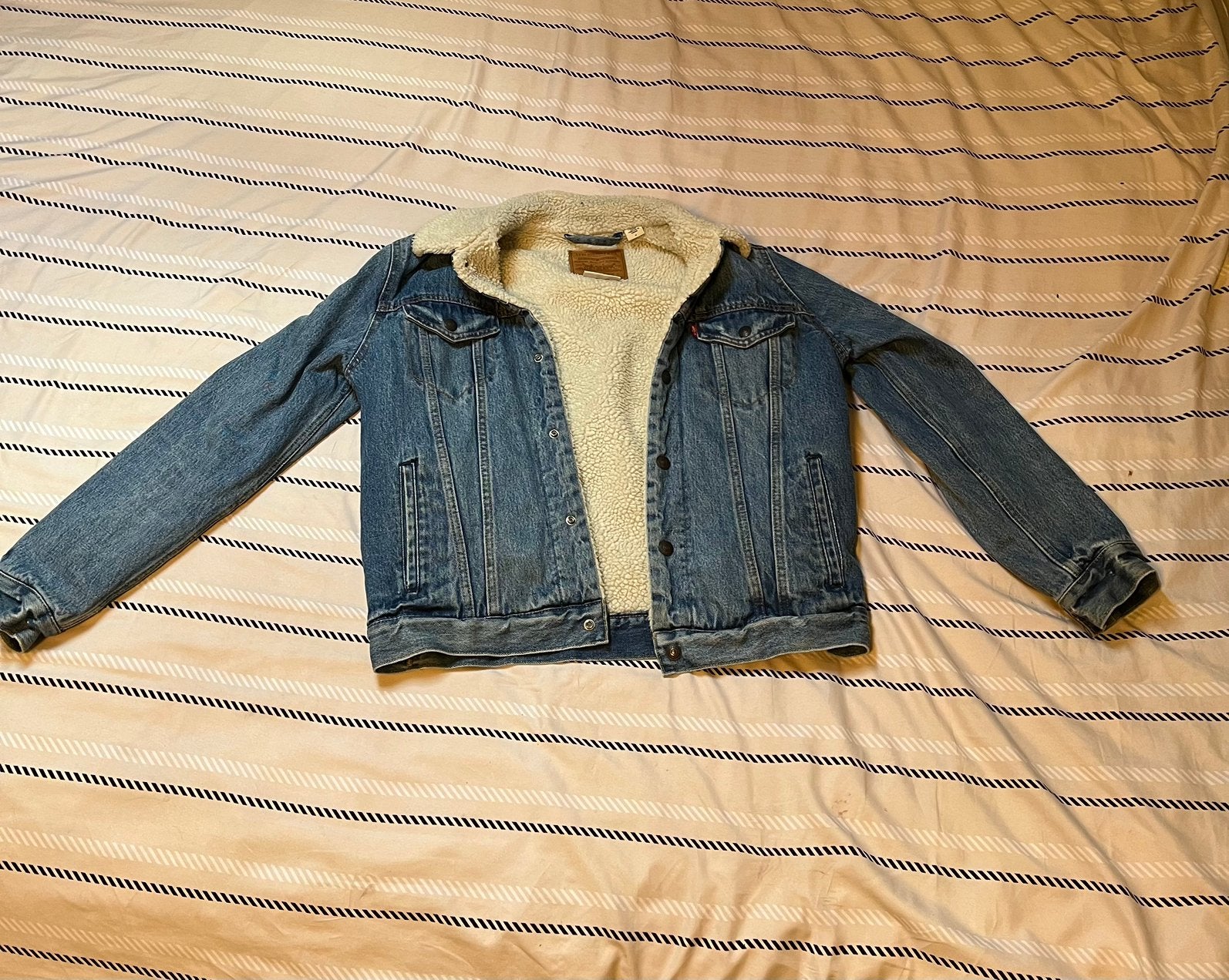 Veste de camionneur en jean Levi's jacket avec doublure, Enlèvement ou Envoi, Comme neuf, Taille 48/50 (M), Bleu
