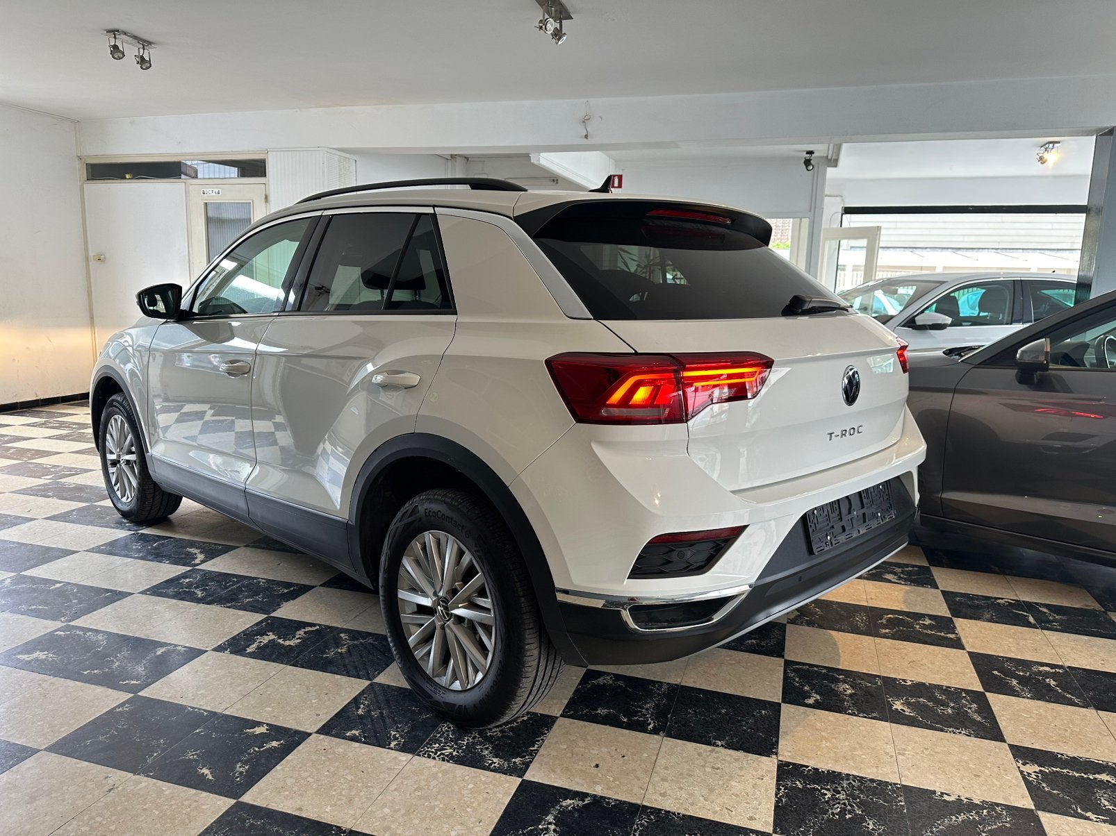 Volkswagen T-Roc T-Roc 1.5 TSI ACT Style OPF DSG *Garantie*, Stof, 4 cilinders, Wit, Bedrijf