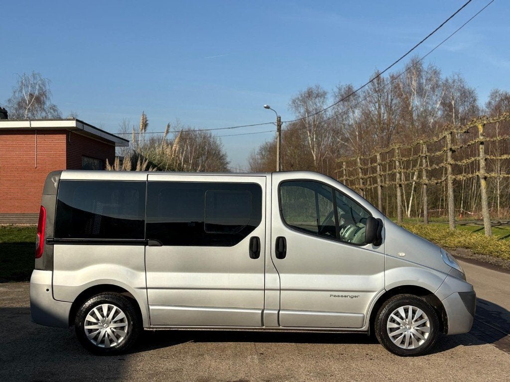 ️️♿️Renault Trafic 2.0DCI Rolstoellift Invalide Mindervalide, Auto's, Electronic Stability Program (ESP), Bedrijf, Zilver of Grijs