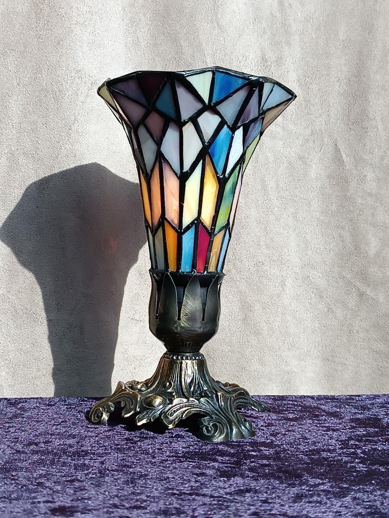 Art-Nouveau Stijl Tiffany Lamp Gesigneerd, Antiek en Kunst, Antiek | Verlichting, Ophalen of Verzenden