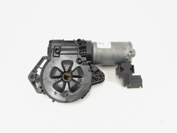 Moteur toit ouvrant d'un Mercedes A-Klasse, Autos : Pièces & Accessoires, 3 mois de garantie, Utilisé, -, -