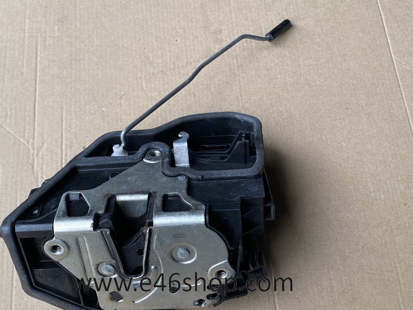 BMW 1 SERIE E87 DEURSLOT LINKSVOOR, Auto-onderdelen, Gebruikt, -, -, Ophalen of Verzenden