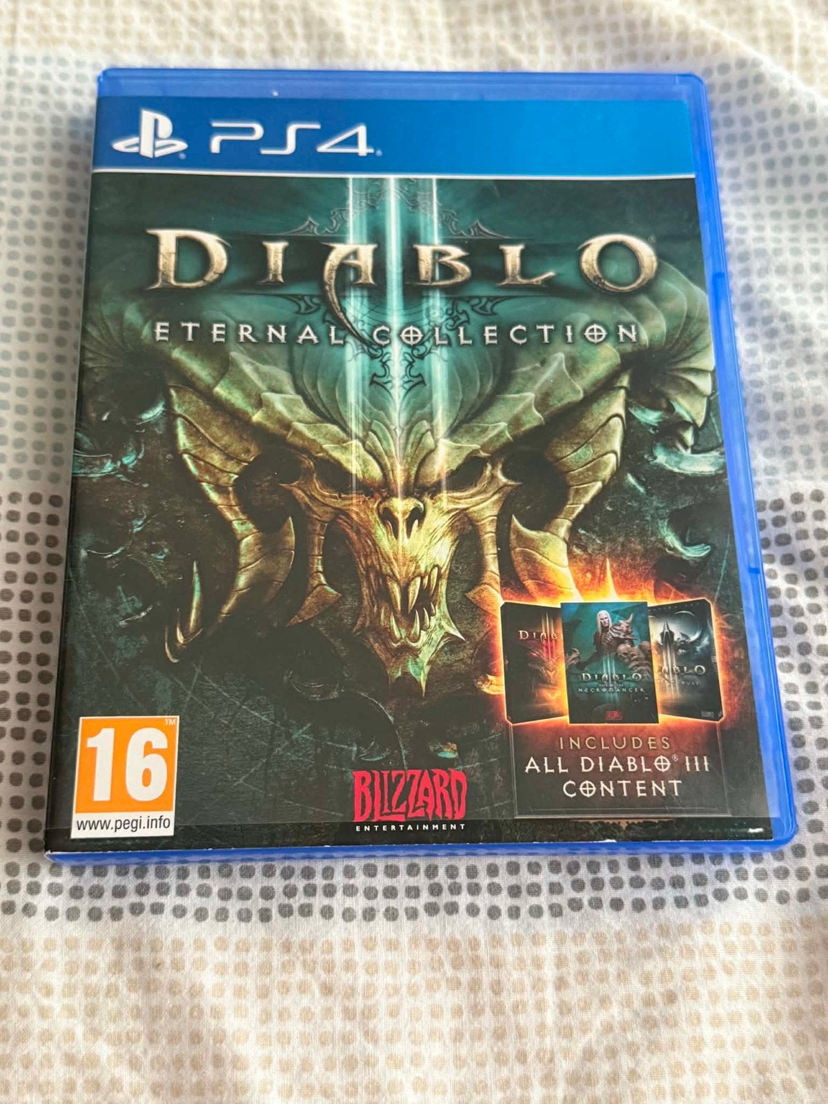 Diablo Eternal Collection pour PS4, Consoles de jeu & Jeux vidéo, Enlèvement, Comme neuf