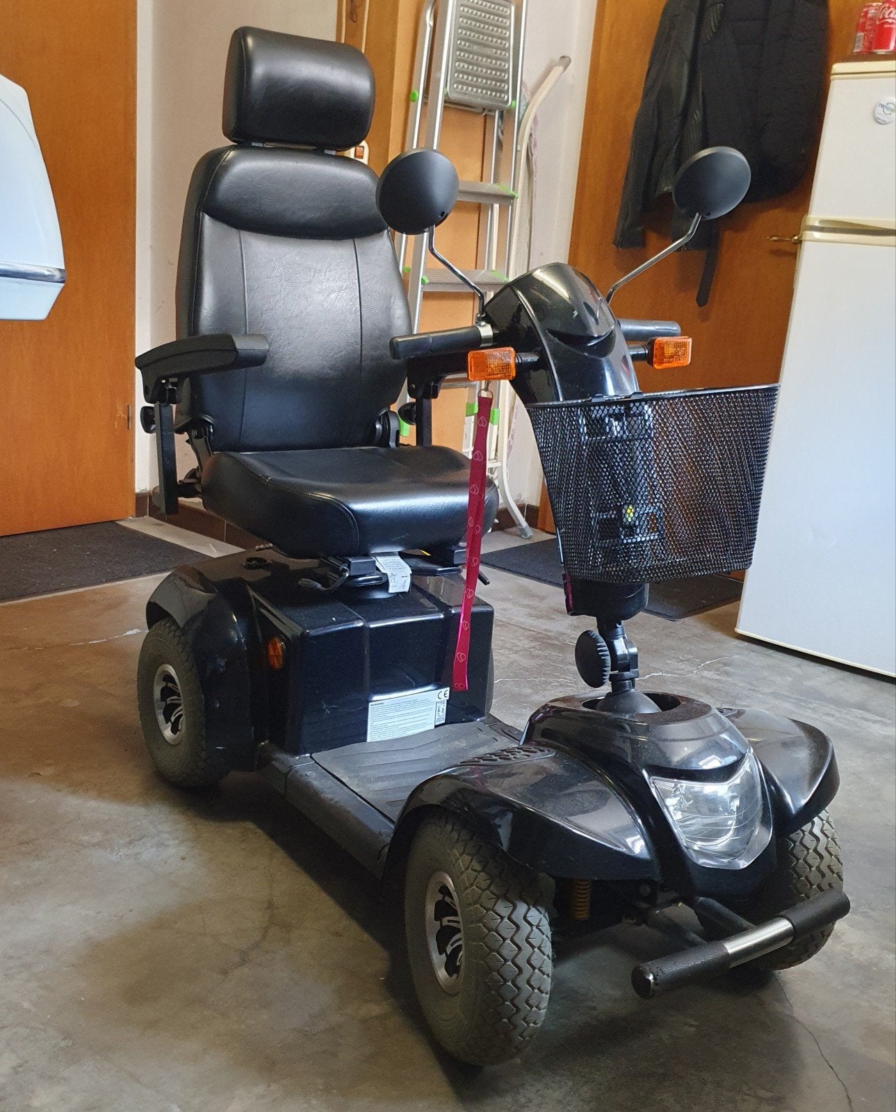 Trottinette Vermeiren Ceres 4 de luxe. Le prix est correct., 11 à 15 km/h, Enlèvement, Utilisé, 16 à 25 km